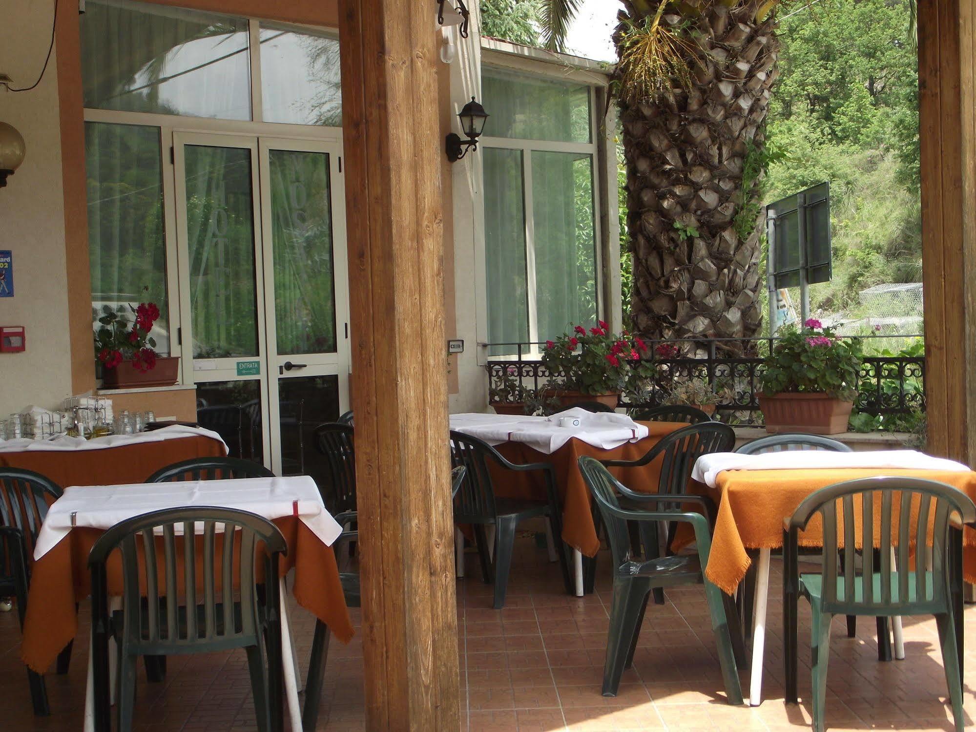 Hotel Ristorante Mosaici Piazza Armerina Extérieur photo