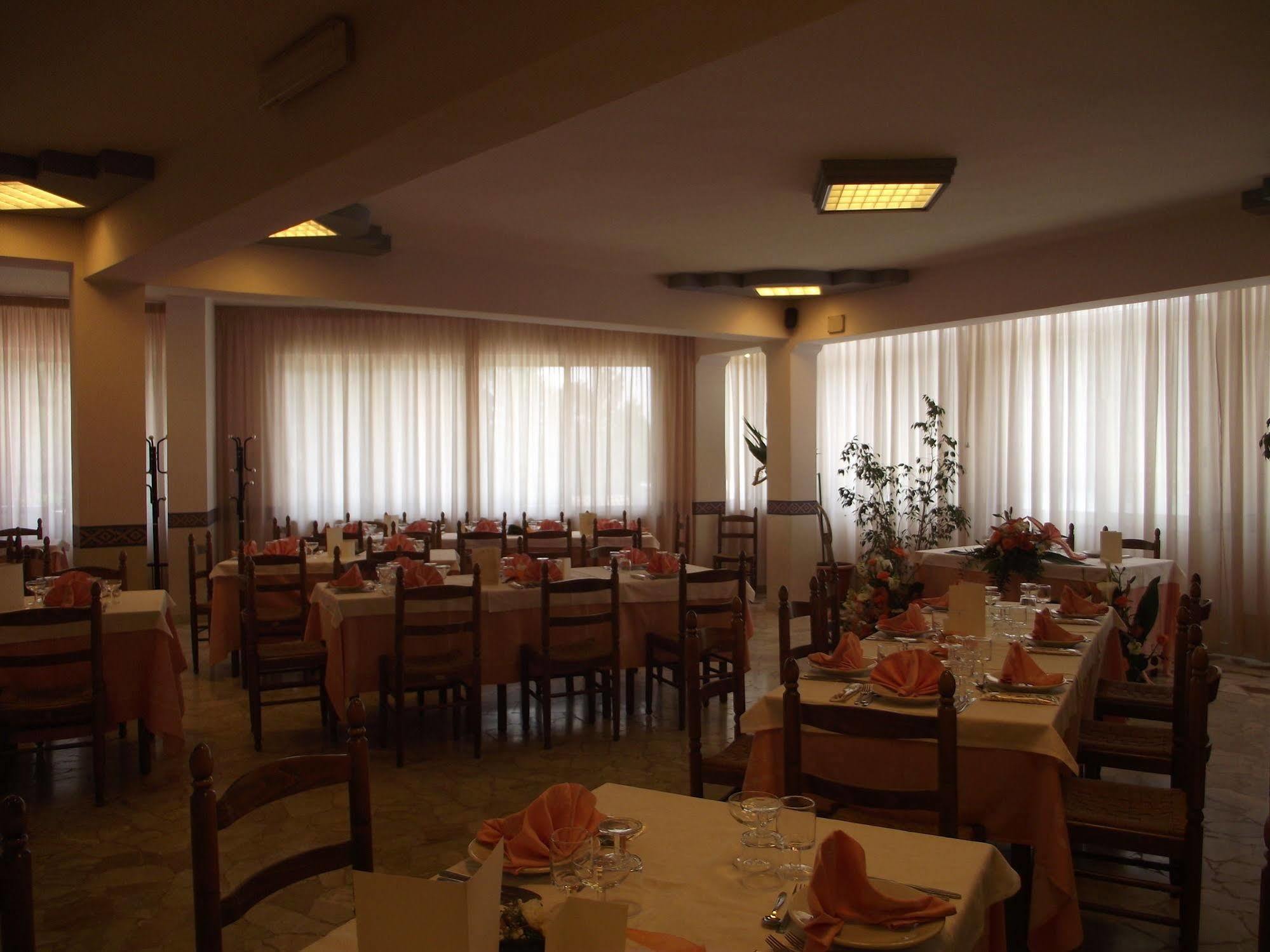 Hotel Ristorante Mosaici Piazza Armerina Extérieur photo