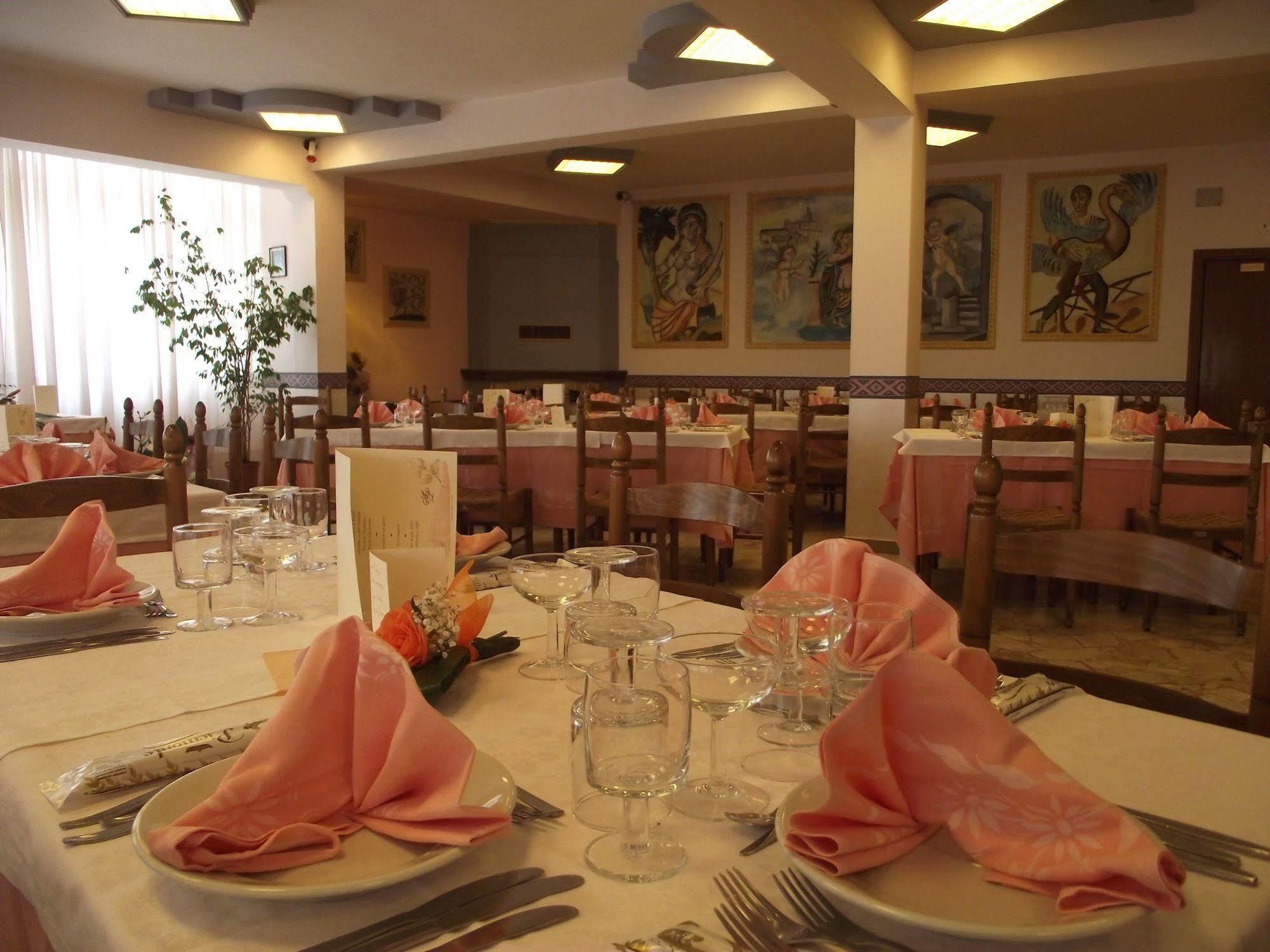 Hotel Ristorante Mosaici Piazza Armerina Extérieur photo